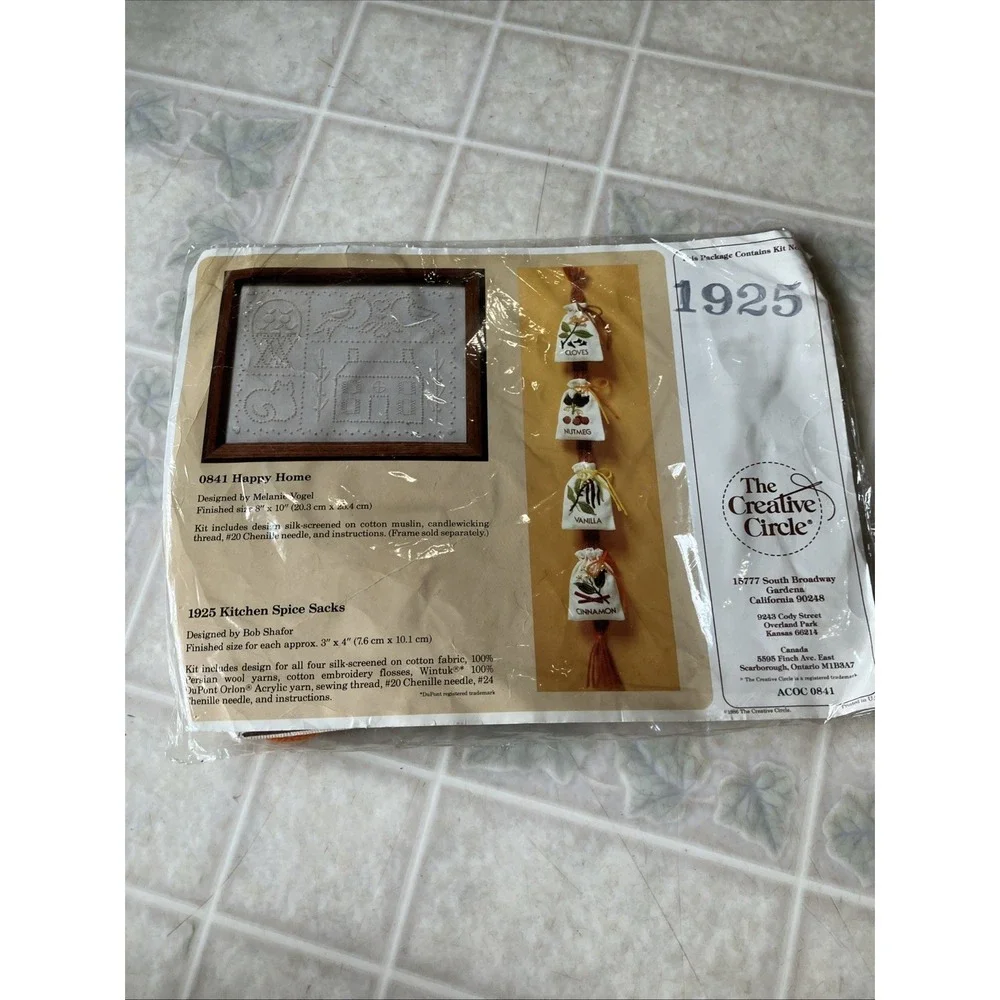 The‎ Creative Circle # 1925 Kitchen Spice Sacks Embroidery Kit Complete Sealed
